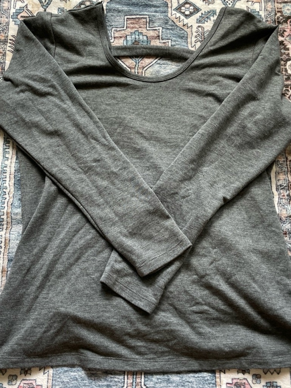 Men's Long-Sleeve Scoop Neck Sweater - Gray